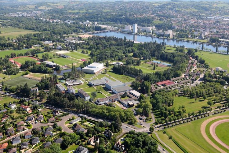 photo aérienne parc omnisports vichy-800